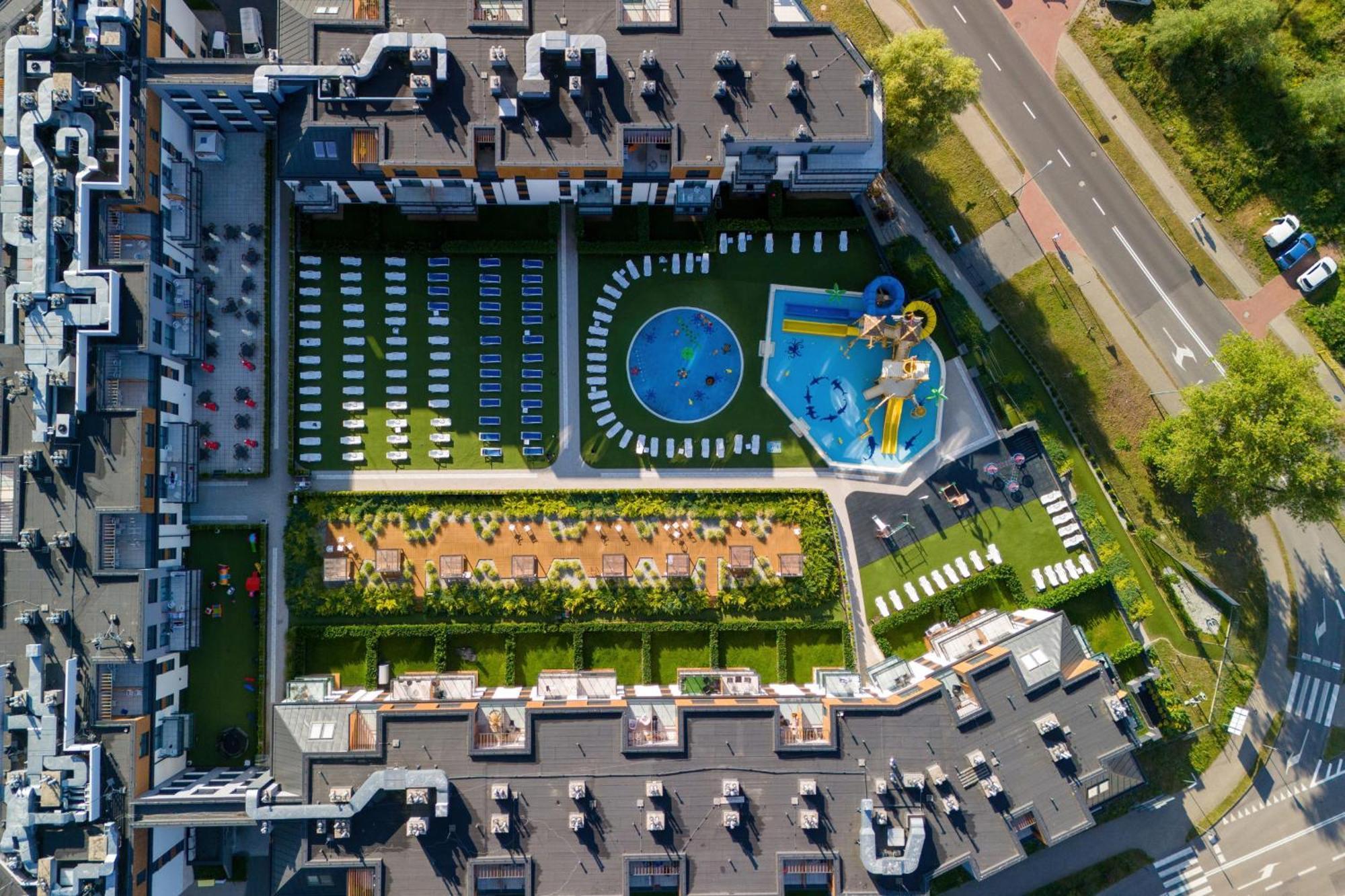 Bel Mare Lux Apartment B105 With Patio Garden By Noclegi Renters Miedzyzdroje Kültér fotó