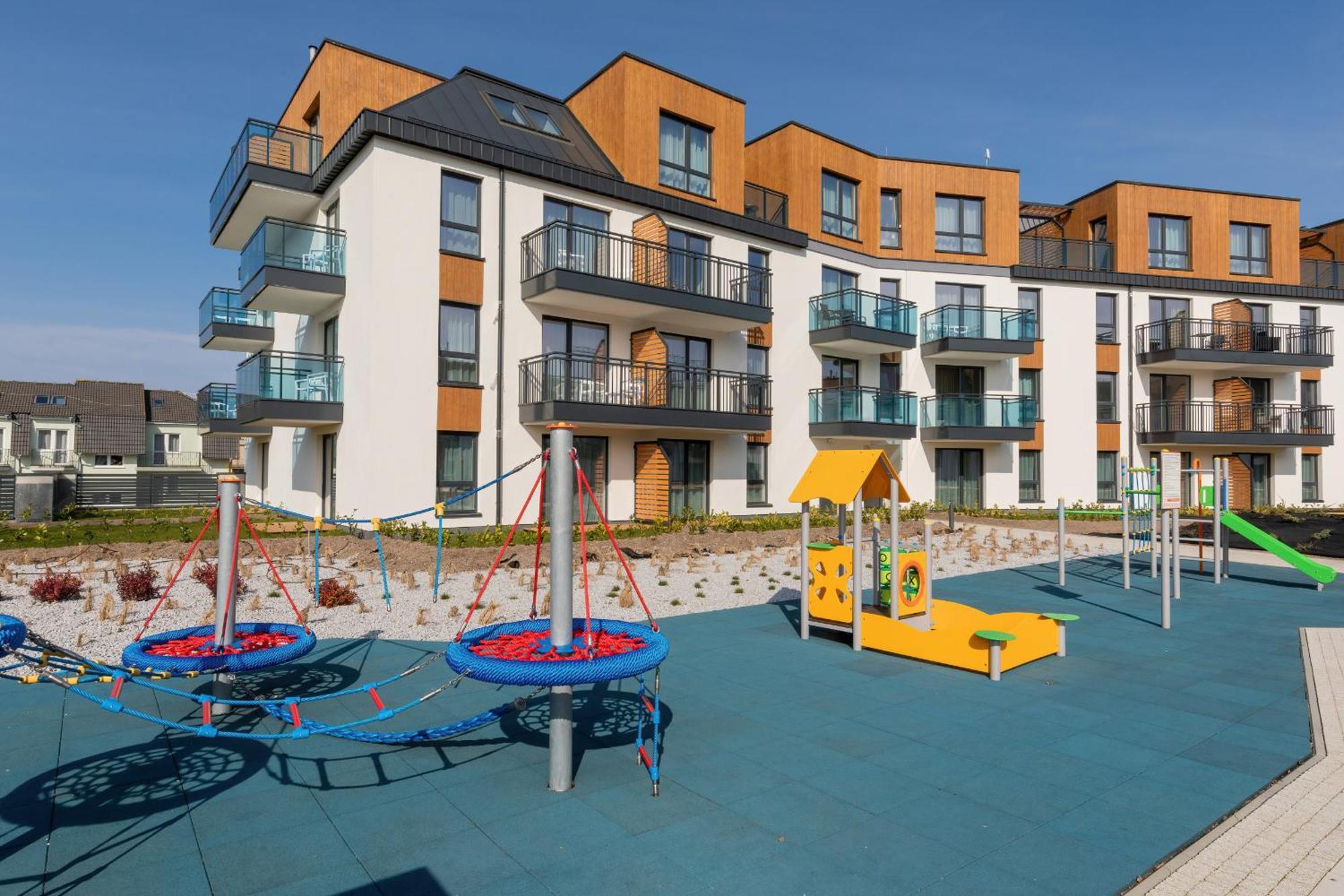 Bel Mare Lux Apartment B105 With Patio Garden By Noclegi Renters Miedzyzdroje Kültér fotó